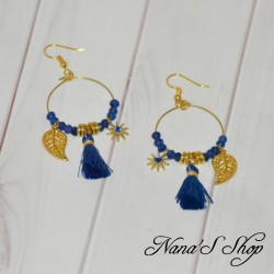 Boucles d'oreilles dorée de style Bohème, Pompons Tassel et perles, coloris bleu royal.